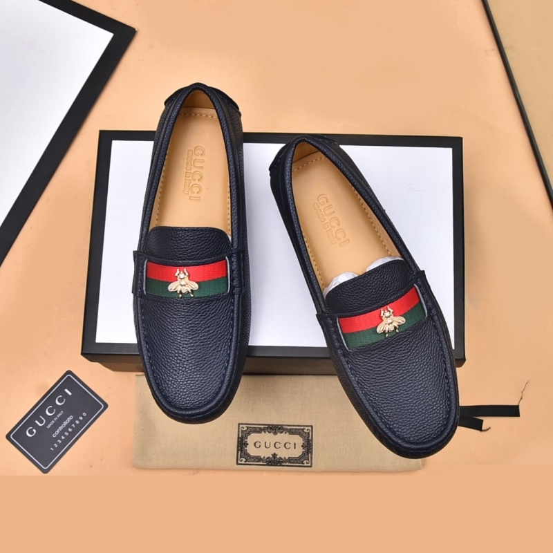 G*u*i leather shoes